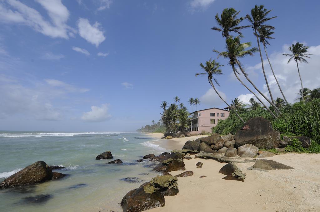 Beach Inns Holiday Resort Matara Eksteriør billede